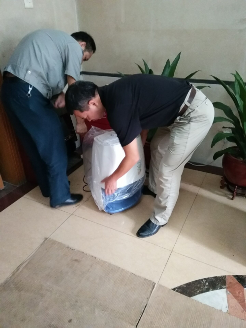 2017 年度越秀区“ 暖民心、送温暖 ”民生项目在10个街道首日实施 公益慈善 第5张 2017 年度越秀区“ 暖民心、送温暖 ”民生项目在10个街道首日实施 公益慈善 第5张