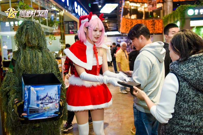 【荒野行动】圣诞雪战，感恩有你 游戏动漫 第9张