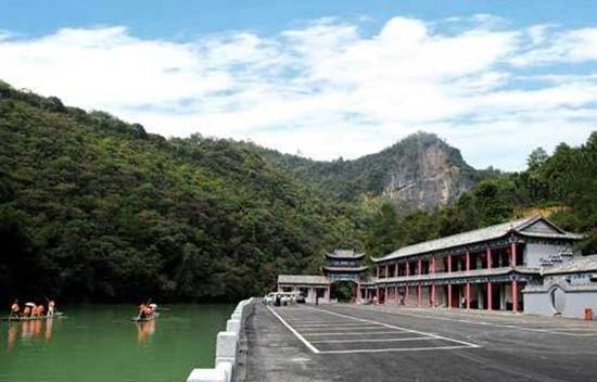 广东惊现天门奇峡,下一个网红景点就是这里 旅游酒店 第5张 广东惊现天门奇峡,下一个网红景点就是这里 旅游酒店 第5张