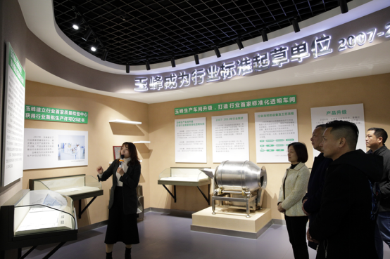 麻辣王子携手广东嘉荣超市探索合作新模式 企业动态 第5张