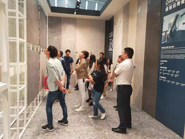 道格拉斯闪耀佛山两展，凭“国际力”赢得人气与大奖 企业产品 第9张