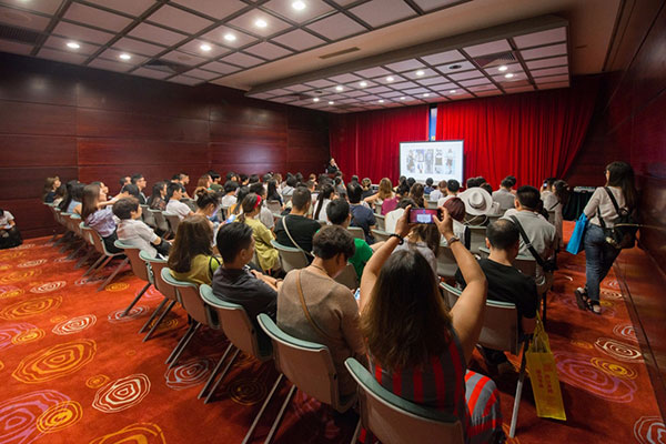 精制未来,由这里启航 — 2019深圳国际纺织面料及辅料博览会即将启幕