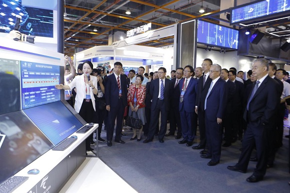 中国联通重磅亮相2019中国工业互联网大会 企业动态 第3张