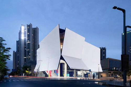 占位大湾区门户，“西引力”下的西部想象 新闻资讯 第2张