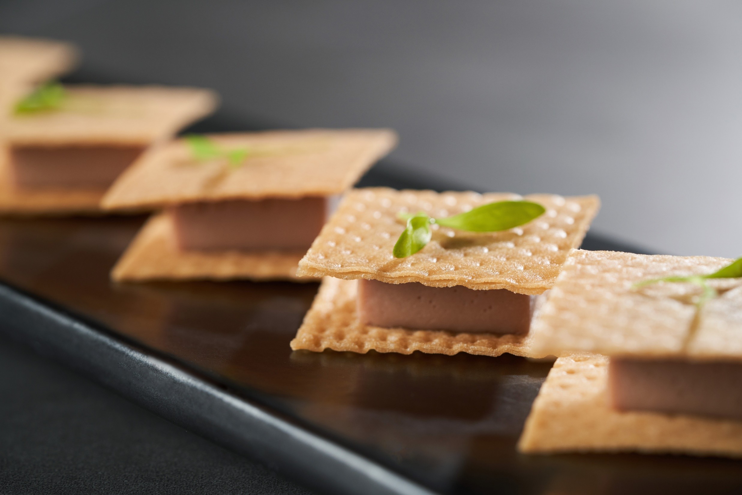 万豪国际集团旗下24家餐厅入围2022黑珍珠餐厅指南 广州资讯 第2张 万豪国际集团旗下24家餐厅入围2022黑珍珠餐厅指南 广州资讯 第2张