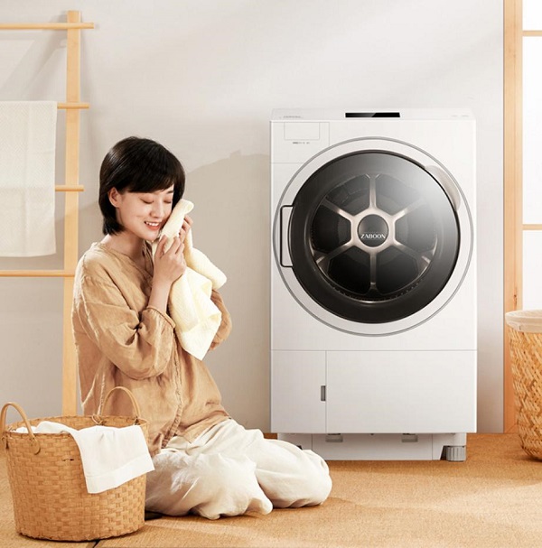 家有熊孩子不发愁，一台东芝X9轻松解决儿童衣物洗烘问题