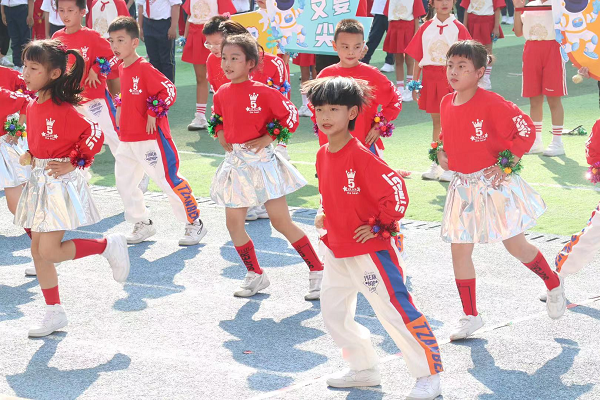 文明其精神 野蛮其体魄——灵秀小学开展2021学年体育节活动 教育培训 第4张