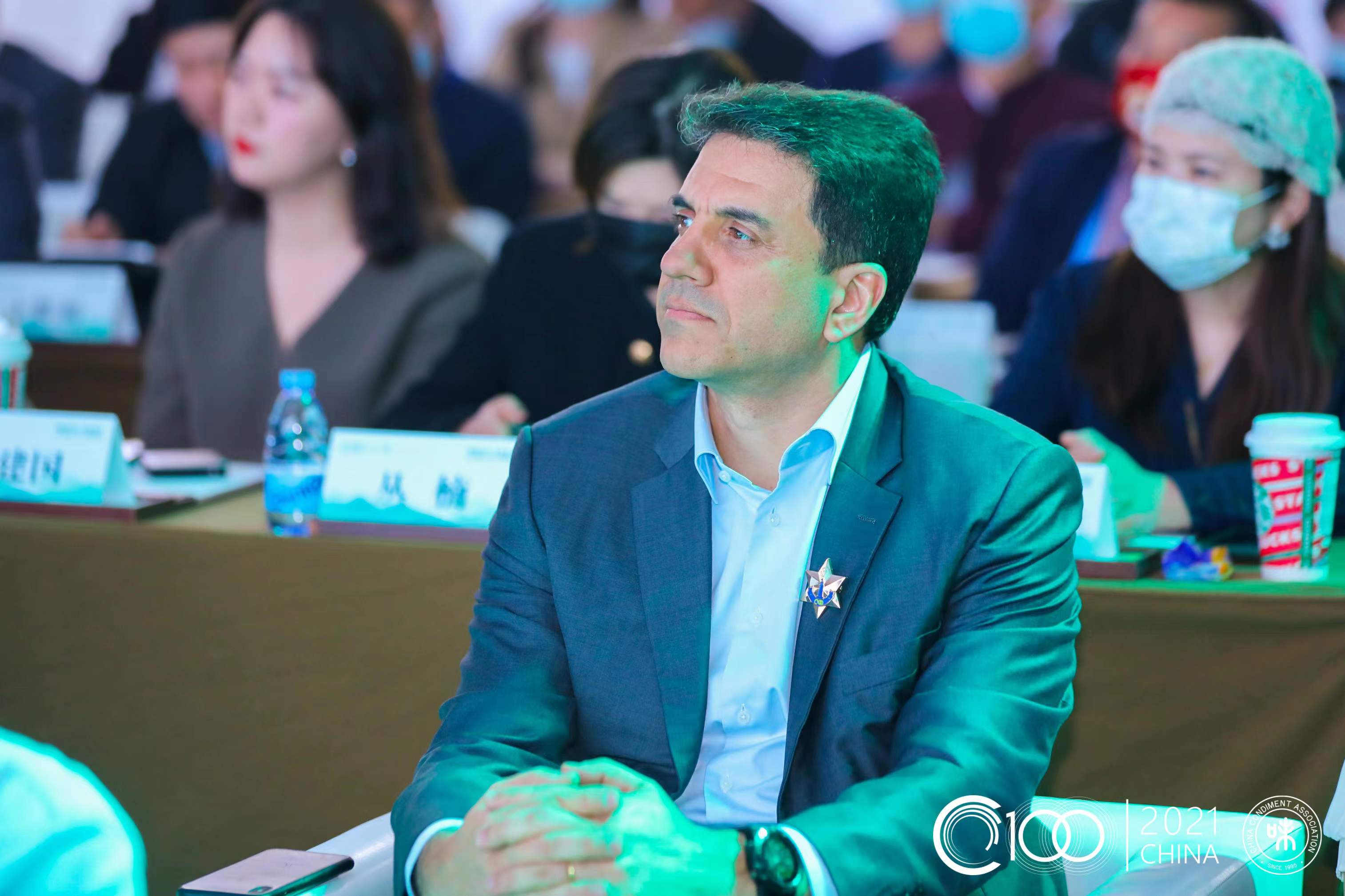 02.jpg 卡夫亨氏应邀出席2021调味品产业C100领袖峰会,共探调味品行业新生态 新闻资讯 第2张 卡夫亨氏应邀出席2021调味品产业C100领袖峰会,共探调味品行业新生态 新闻资讯 第2张