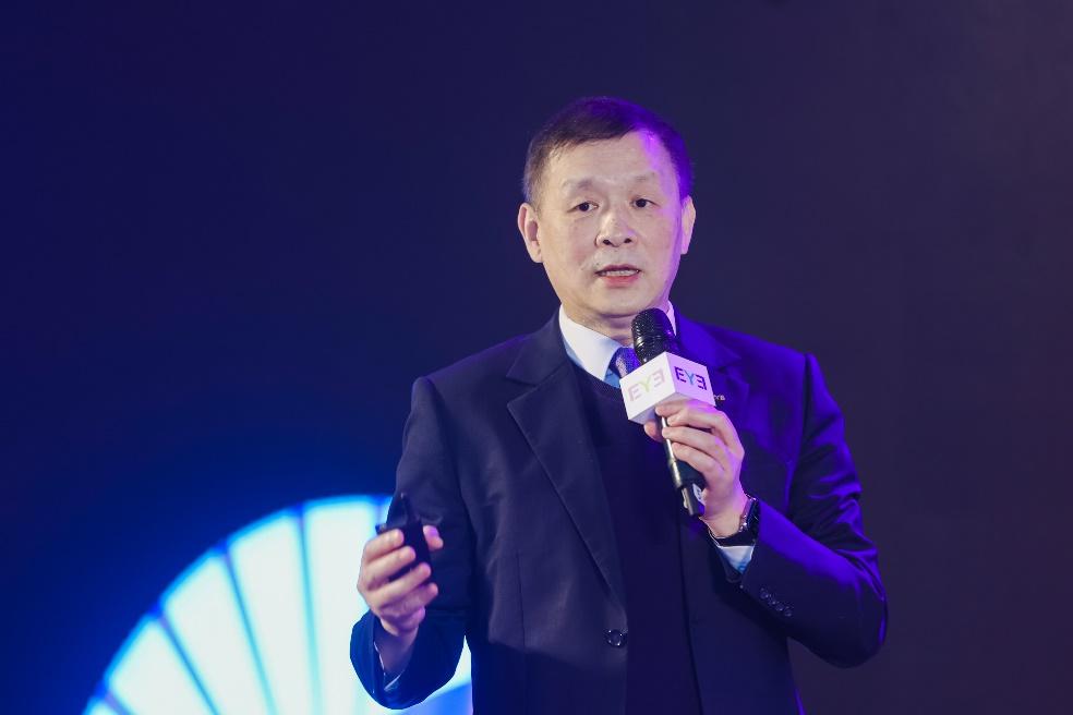 爱尔眼科举行ICL晶体植入手术体验升级发布会  可矫正50—1800度近视、600度内散光 母婴健康 第2张