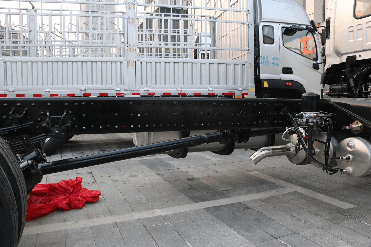 点击进入看图评论 响应中央一号文件保障“菜篮子工程” 全新一代欧航AR系列绿通快车上市 新闻资讯 第19张 响应中央一号文件保障“菜篮子工程” 全新一代欧航AR系列绿通快车上市 新闻资讯 第19张