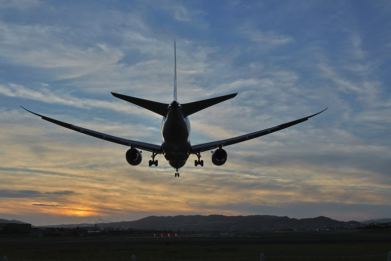 玩转Vlog 佳能推出全画幅专微相机EOS R8和RF24-50mm标准变焦镜头 国内资讯 第4张 玩转Vlog 佳能推出全画幅专微相机EOS R8和RF24-50mm标准变焦镜头 国内资讯 第4张