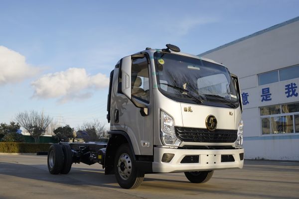 OMG！买它！——德龙666自动挡轻卡年轻用户的第一选择