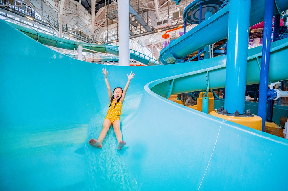 09_Commend Center_BM18808.jpg 澳门新濠影汇推出「激FUN 畅玩」水上乐园住宿套票,只需澳门币1899元起 国内资讯 第7张 澳门新濠影汇推出「激FUN 畅玩」水上乐园住宿套票,只需澳门币1899元起 国内资讯 第7张