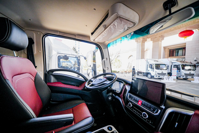 高效运营陪伴家人 潍柴新能源商用车母亲节致敬女物流人 汽车频道 第3张 高效运营陪伴家人 潍柴新能源商用车母亲节致敬女物流人 汽车频道 第3张