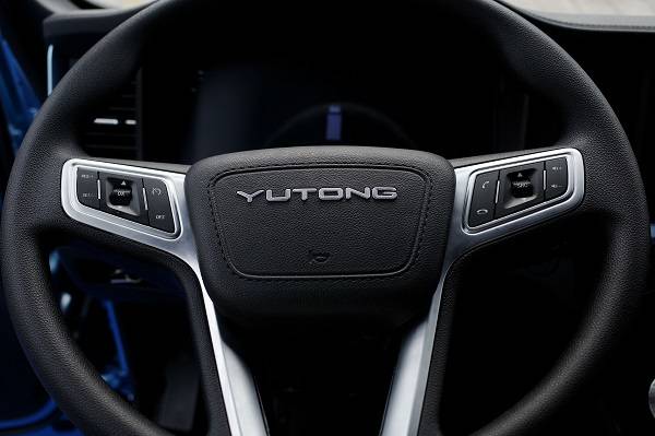 宇通新能源轻卡T系列体验官程峰:跑的远赚的多 助力事业快速发展 汽车频道 第7张 宇通新能源轻卡T系列体验官程峰:跑的远赚的多 助力事业快速发展 汽车频道 第7张