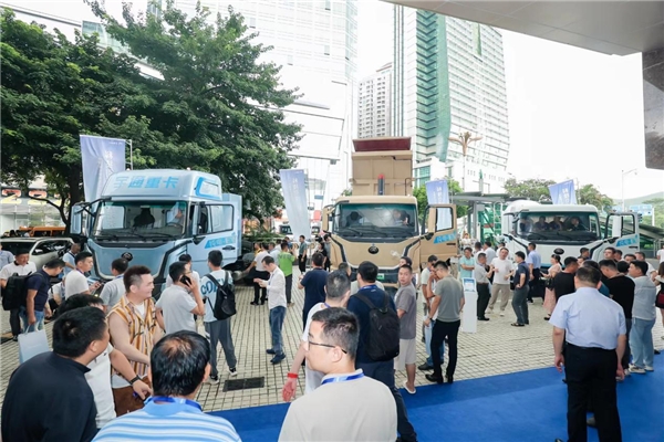 科技引领成就可靠价值 宇通重卡全系新品深圳上市 汽车频道 第10张 科技引领成就可靠价值 宇通重卡全系新品深圳上市 汽车频道 第10张