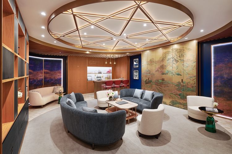 “卓尔不群”   江诗丹顿收藏家系列首次亮相广州太古汇旗舰店 广州资讯 第5张