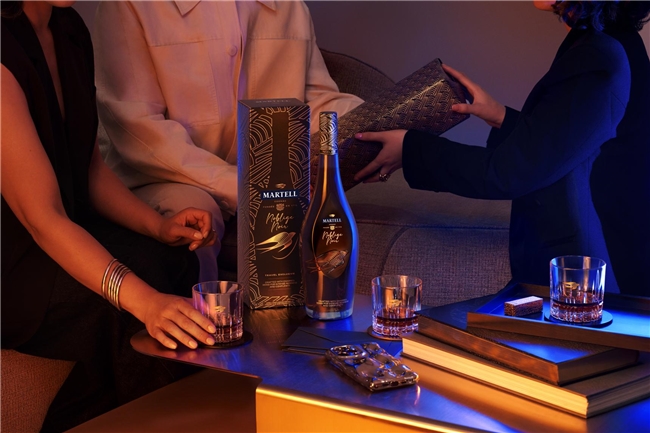 马爹利名士黑耀 以浓郁烟熏风味献予旅行家独特味觉体验 新闻资讯 第4张 马爹利名士黑耀 以浓郁烟熏风味献予旅行家独特味觉体验 新闻资讯 第4张