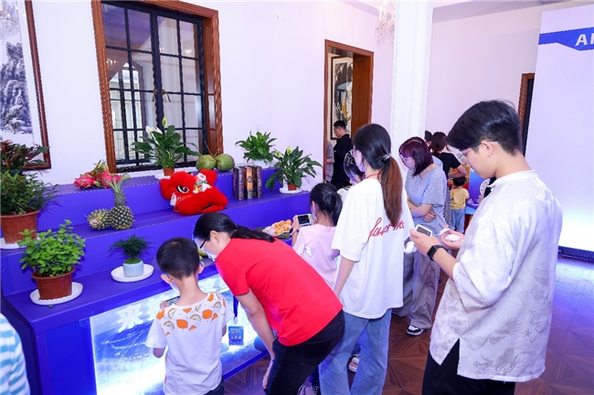 机器人跳舞，AI“漫”游打开，“噜咔AI湛江赤坎”活动看点慢慢 新闻资讯 第3张