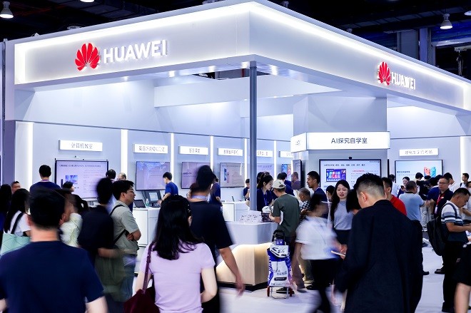 华为擎云亮相第22届广东教装展，构建学以智用的教育生态