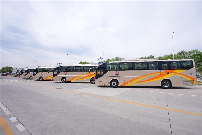 品质赋能 臻享出行丨欧辉BJ6122城间客车批量交付广州禧臻 汽车频道 第4张