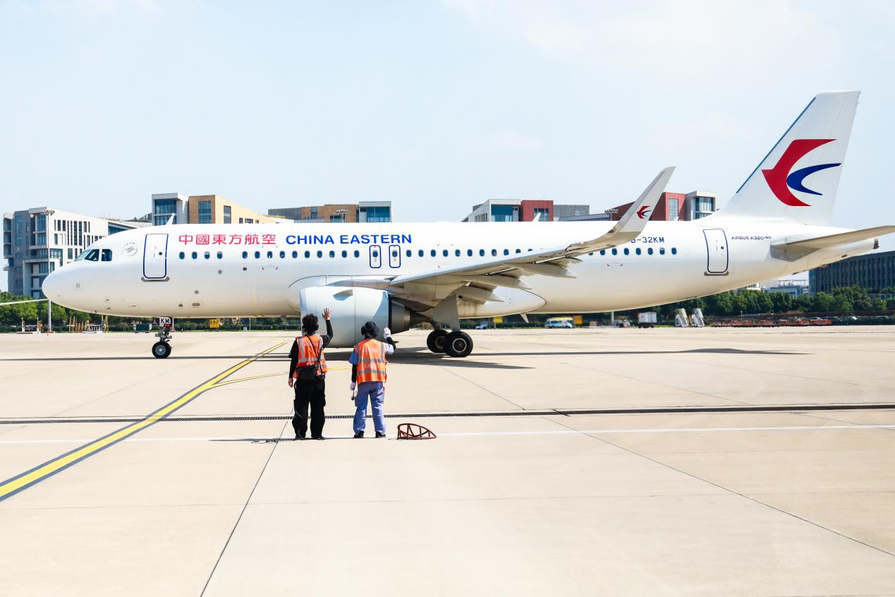 东航：暑运旺季日均计划执行3200余个航班，第11架C919客机投入运行 新闻资讯 第4张