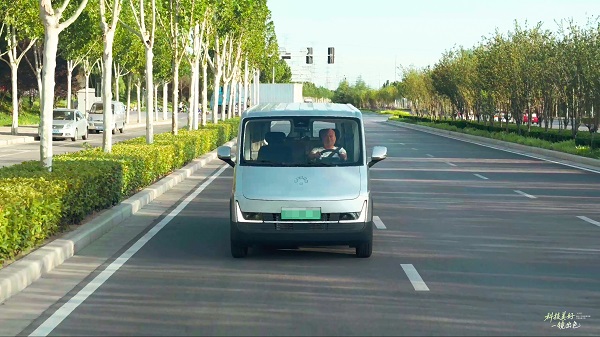 科技美好 一镜出色|老司机眼中的乐福：久开不累，高效省电，工作生活的好帮手