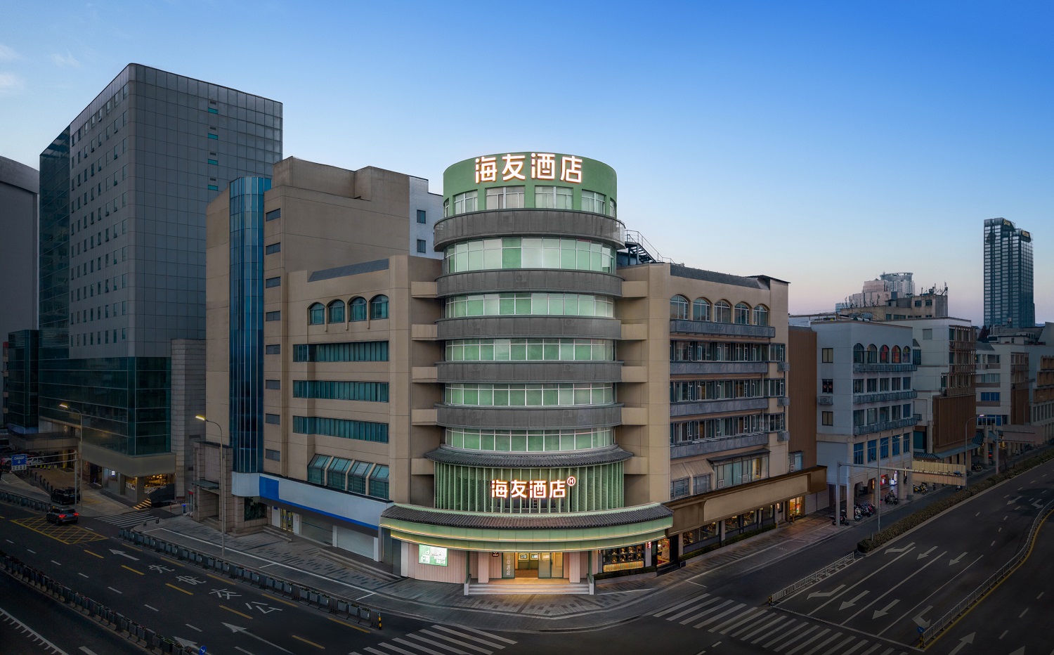 DJI_20250224175056_0105_D-HDR.jpg 全自助模式+核心商圈布局,华住旗下海友酒店迎来700店里程碑 新闻资讯 第4张 全自助模式+核心商圈布局,华住旗下海友酒店迎来700店里程碑 新闻资讯 第4张