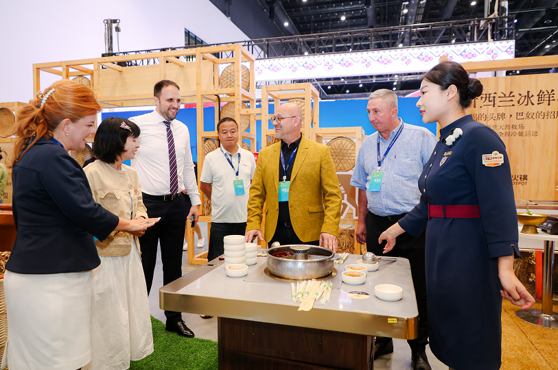 巴奴食材展首登国际舞台，地理标志产品点亮国际博览会 新闻资讯 第5张